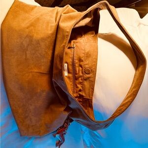 AmericanEagle Outfitters Shoulder Bag w magnetic button closure & keychain hoops